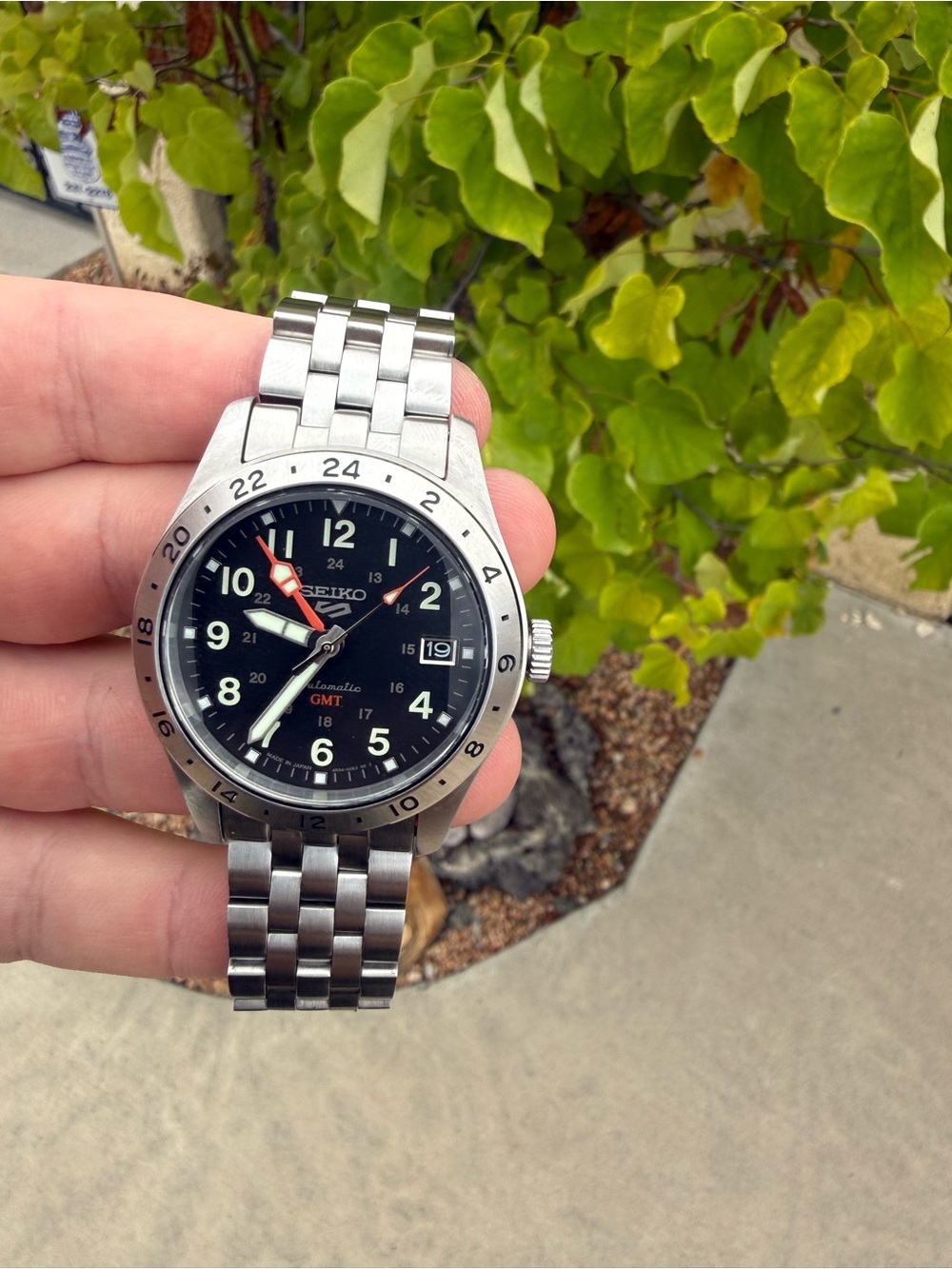 Seiko 5 gmt field watch